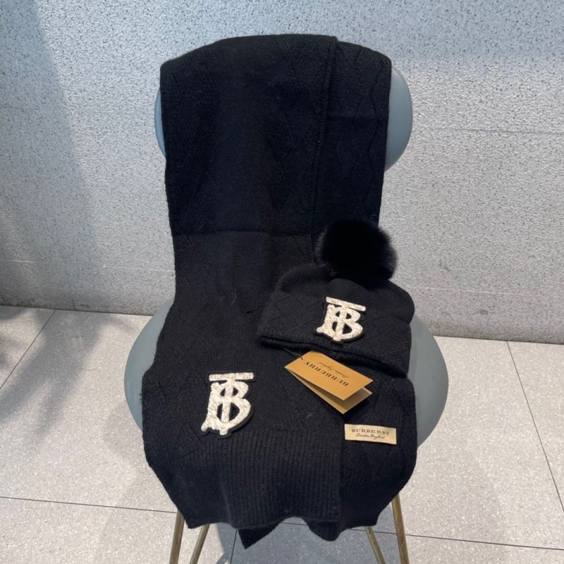 Burberry Caps Scarfs